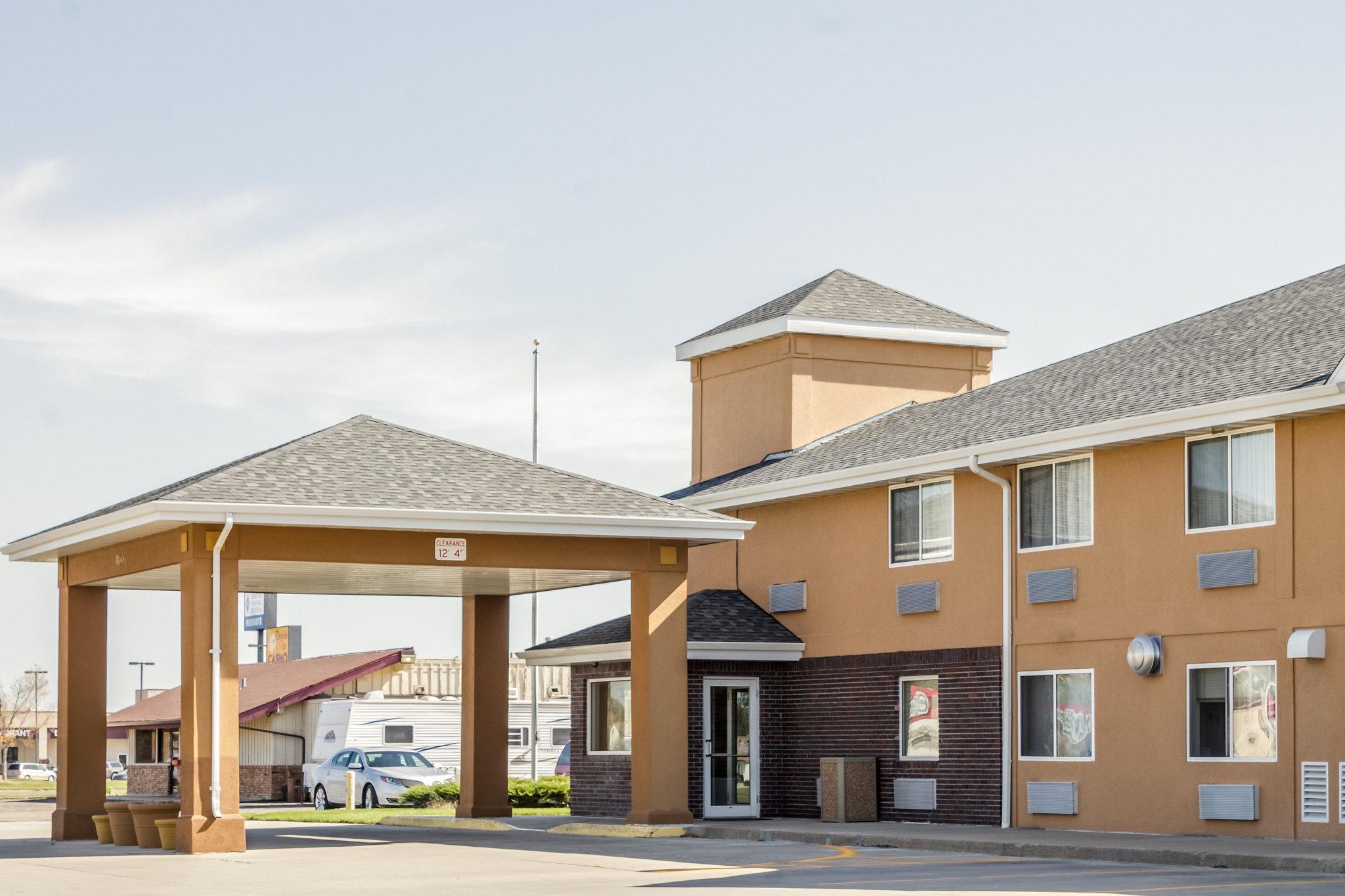 Quality Inn Huron Zewnętrze zdjęcie