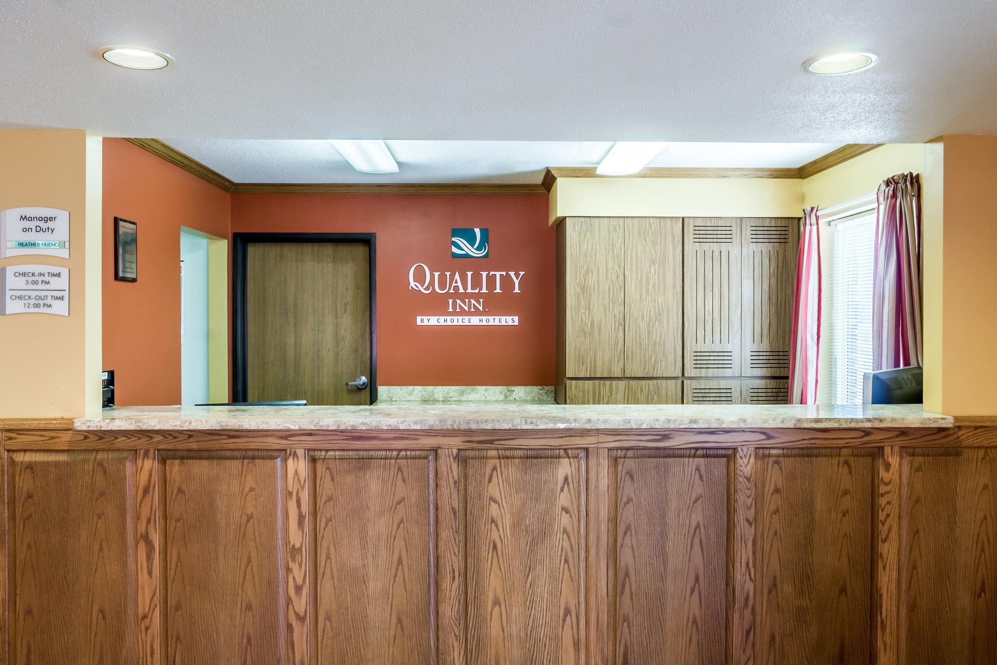 Quality Inn Huron Zewnętrze zdjęcie